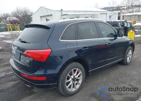 2010 Audi Q5 3.2 Premium из США, поврежденный, VIN WA1VKAFP3AA068986